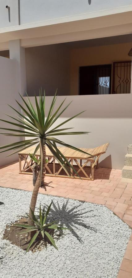 Dekk Jamm, Ou L'On Trouve La Paix Hotel Toubab Dialao Bagian luar foto
